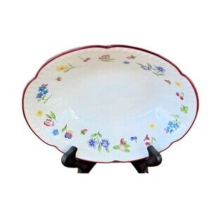 Johnson Brothers Fleurette Scalloped Rimmed Vegetable Bowl England 9”